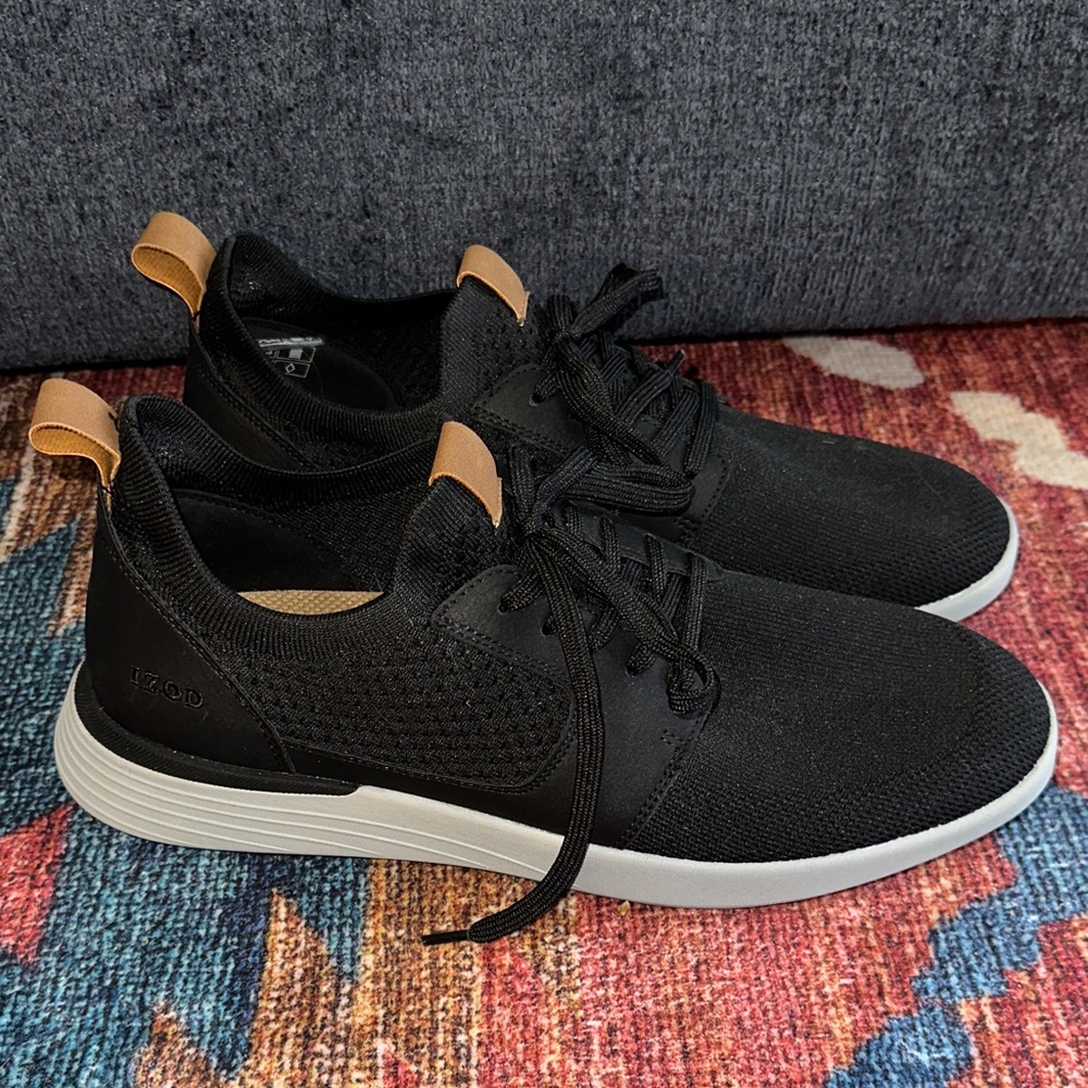 New Izod Men's Bannister - Black and Tan